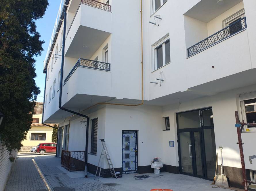Alu vrata