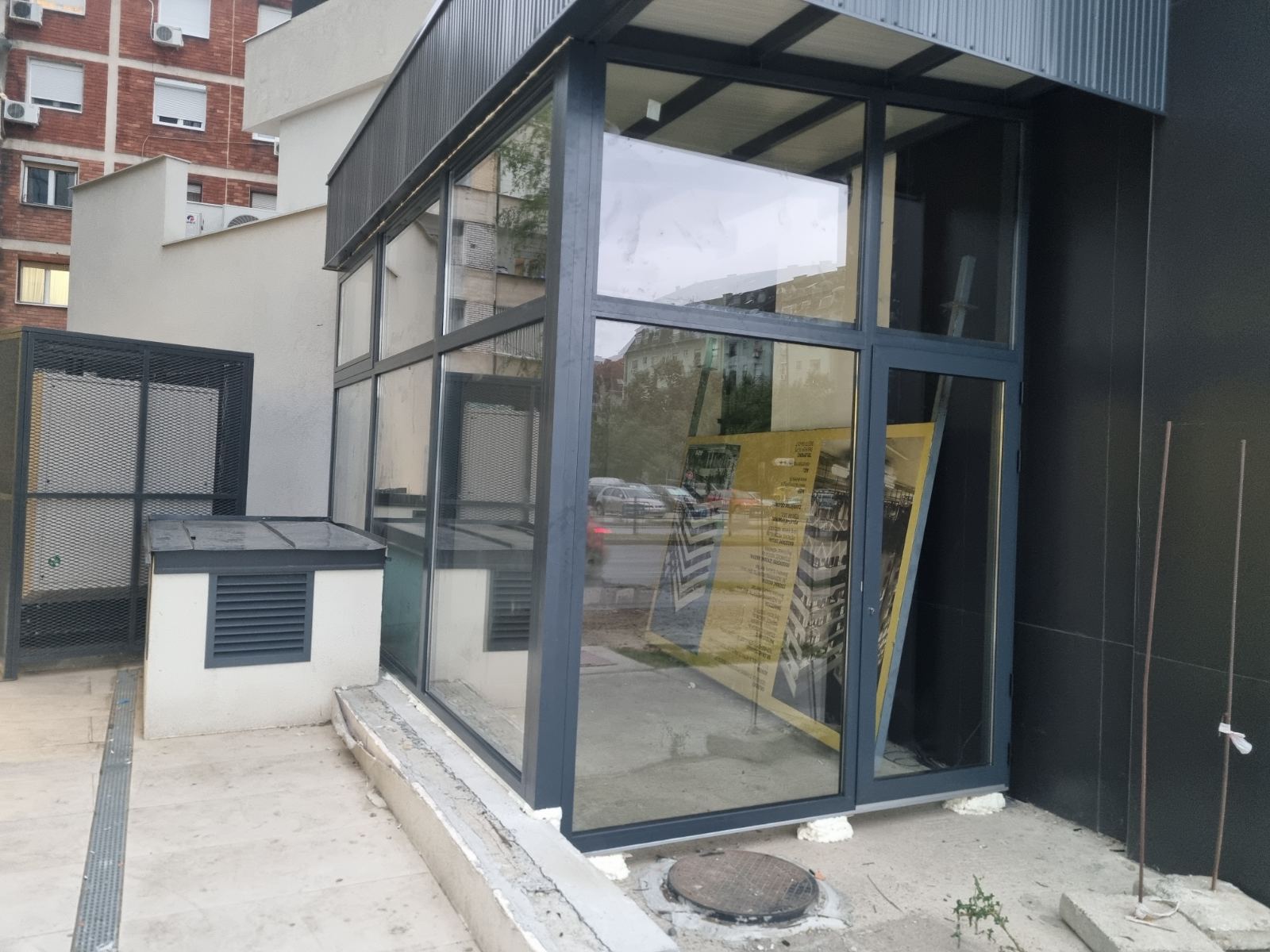 Alu termo anthracit portal i vrata
