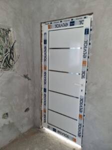 5 ključnih saveta pri kupovini ulaznih vrata: PVC vs. ALU